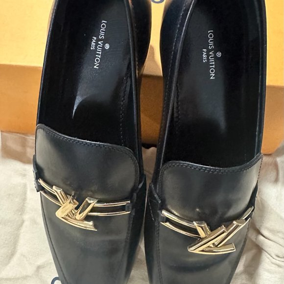 Louis Vuitton Loafer - Picture 4 of 11